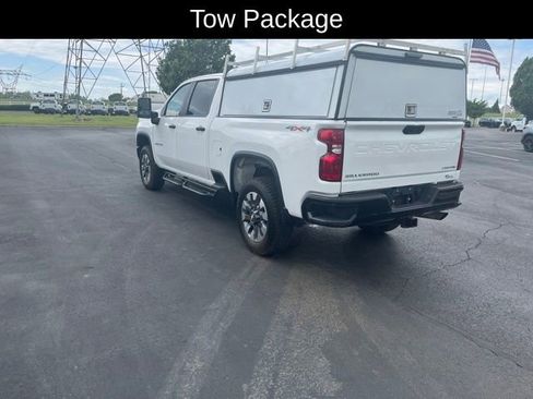 Used 2023 Chevrolet Silverado 2500 Custom w/ Custom Convenience Package AWD/4WD image 9