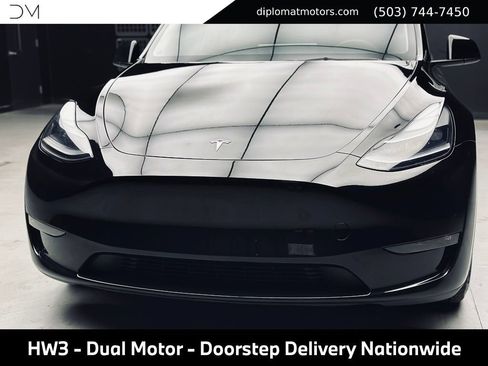 Used 2023 Tesla Model Y Performance AWD/4WD image 14