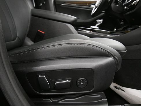 Used 2024 BMW X3 xDrive30i w/ Premium Package w/ZPA image 30