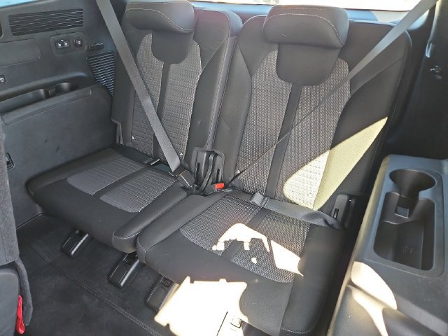 Used 2025 Kia Sorento LX FWD image 14