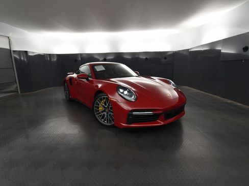 Certified 2022 Porsche 911 Turbo S image 9