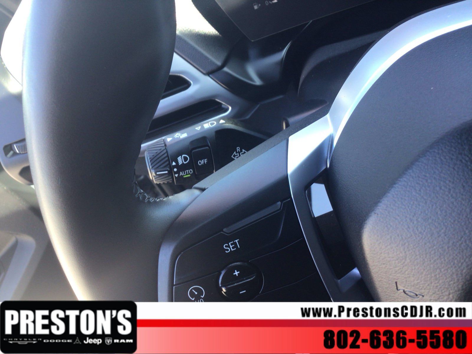 Used 2025 BMW 228i xDrive AWD/4WD image 13