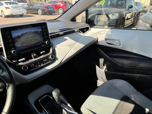 Used 2022 Toyota Corolla SE w/ Carpet Mat Package (TMS) FWD image 22