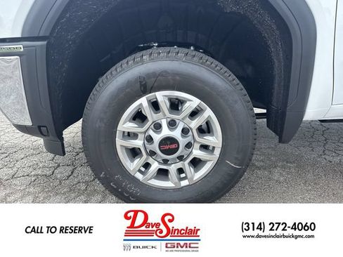 New 2026 GMC Sierra 2500 SLE w/ SLE Value Package; AWD/4WD image 10