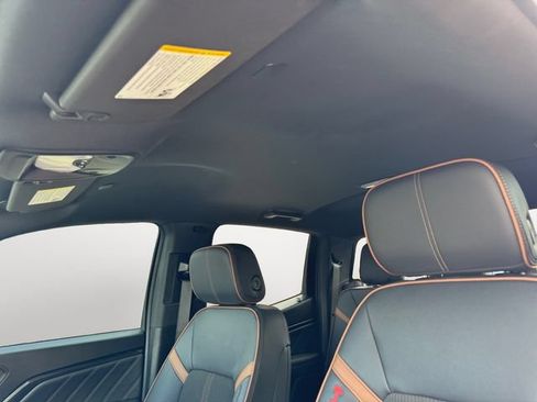 Certified 2024 GMC Canyon AT4 AWD/4WD image 12