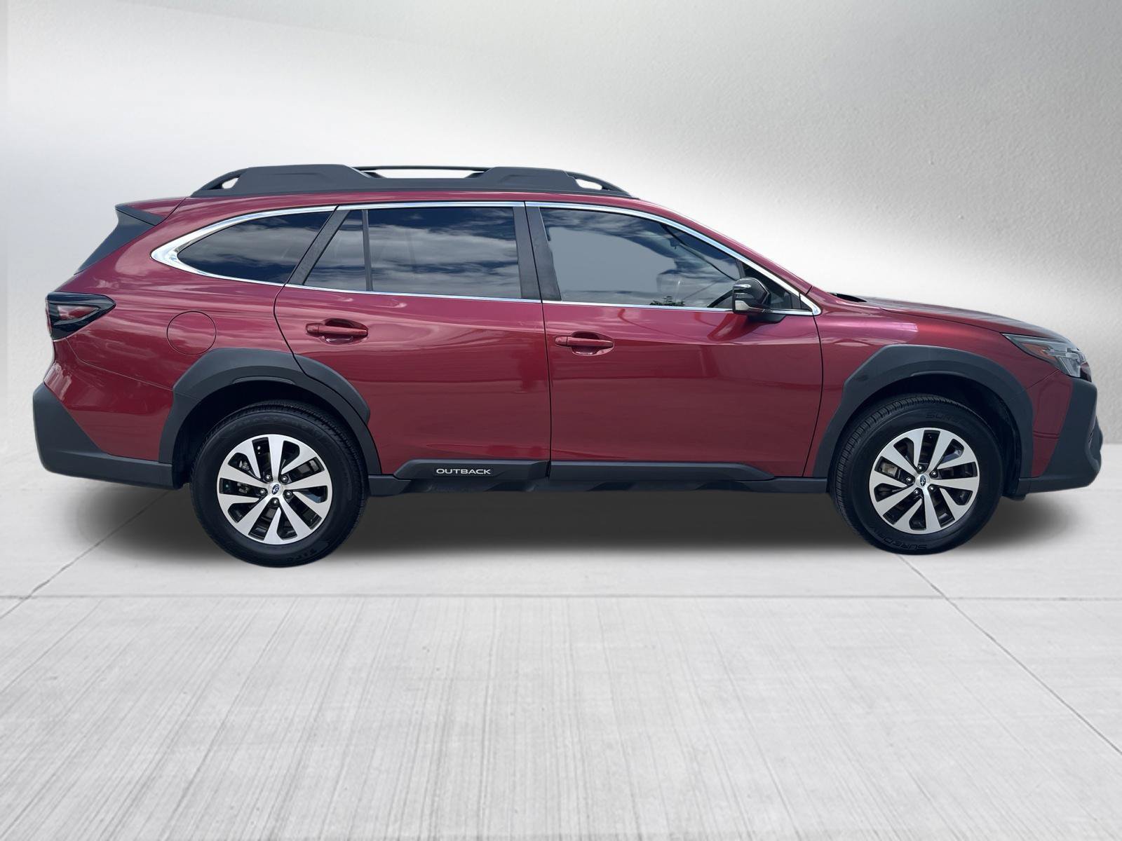 Used 2023 Subaru Outback Premium AWD/4WD image 5