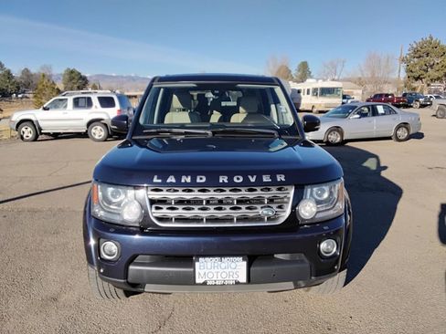 Used 2016 Land Rover LR4 HSE image 2