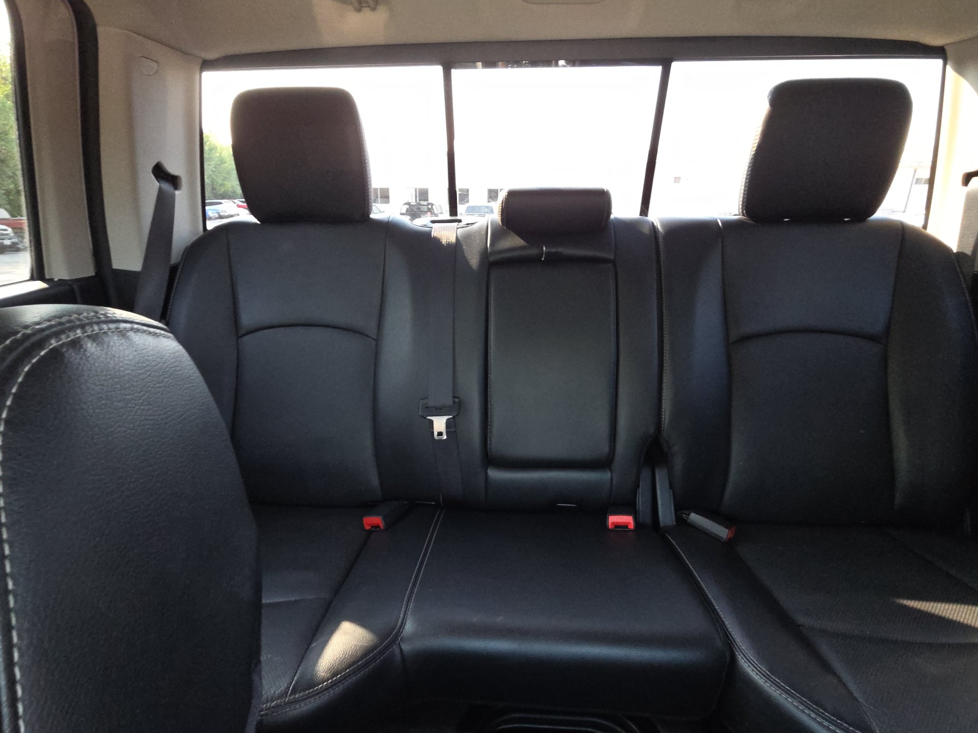 Used 2016 RAM 1500 Laramie w/ Convenience Group AWD/4WD image 26