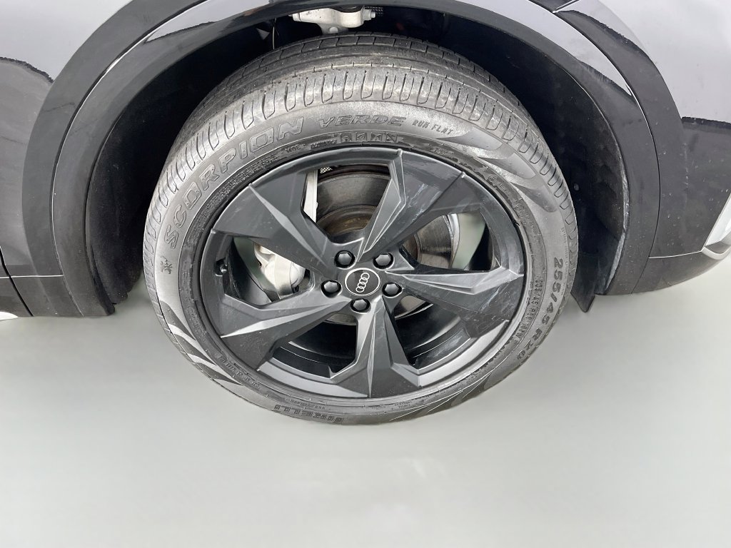 Used 2022 Audi Q5 2.0T Premium Plus AWD/4WD image 35