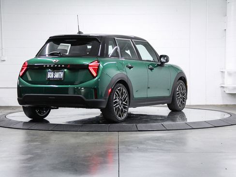 New 2026 MINI Cooper S image 6