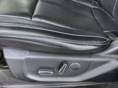 Used 2018 Ford F150 Lariat w/ Equipment Group 501A Mid AWD/4WD image 23