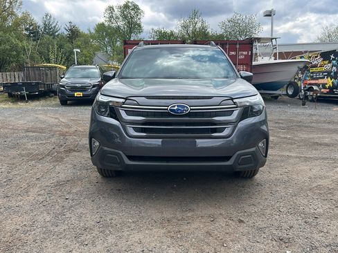 New 2026 Subaru Forester Premium AWD/4WD image 3