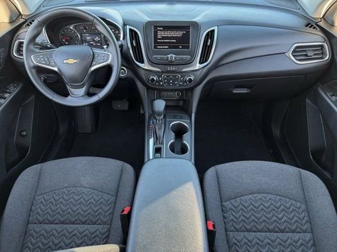 Used 2024 Chevrolet Equinox LT image 11