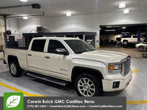 Used 2015 GMC Sierra 1500 Denali w/ Driver Alert Package AWD/4WD image 4