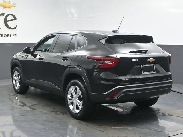 New 2026 Chevrolet Trax LS FWD image 14
