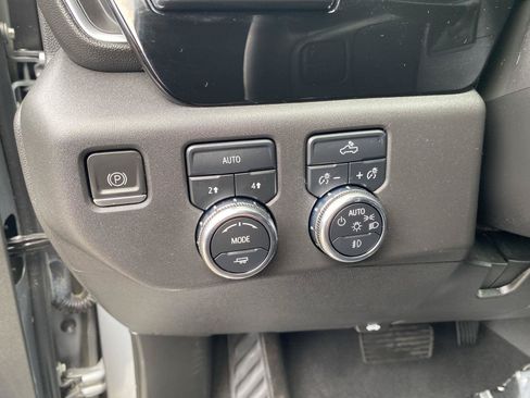 Used 2023 GMC Sierra 1500 Elevation AWD/4WD image 16