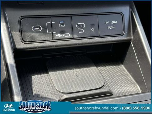 Certified 2024 Hyundai Kona Limited AWD/4WD image 35