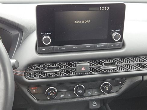 Certified 2024 Honda HR-V Sport image 30