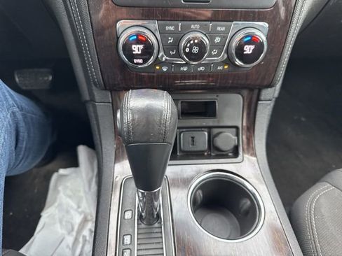 Used 2016 Chevrolet Traverse LT w/ Traveler's Package image 19
