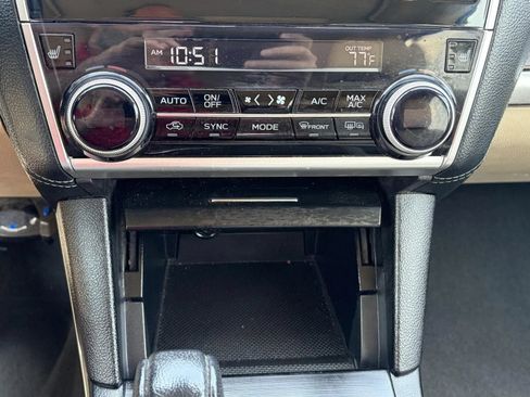 Used 2019 Subaru Outback 2.5i Limited w/ Popular Package #2 AWD/4WD image 21