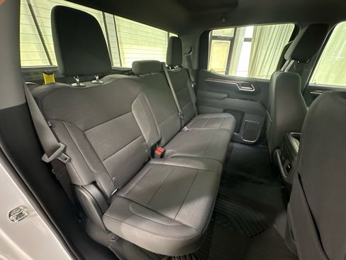 Certified 2025 Chevrolet Silverado 1500 LT image 24