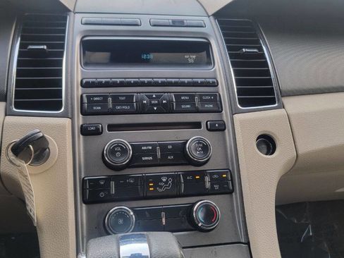 Used 2011 Ford Taurus SE image 11