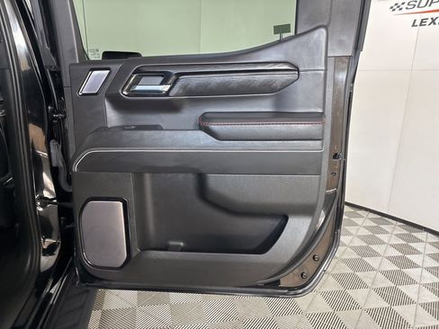 Used 2022 GMC Sierra 1500 AT4X image 25