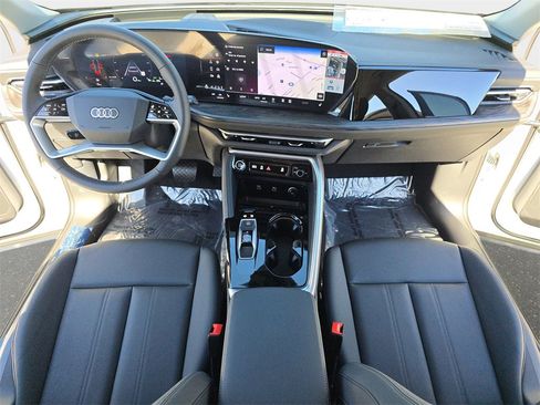 New 2025 Audi Q5 Premium Plus image 35