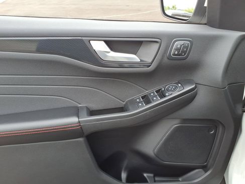 Used 2023 Ford Escape ST-Line Elite AWD/4WD image 14