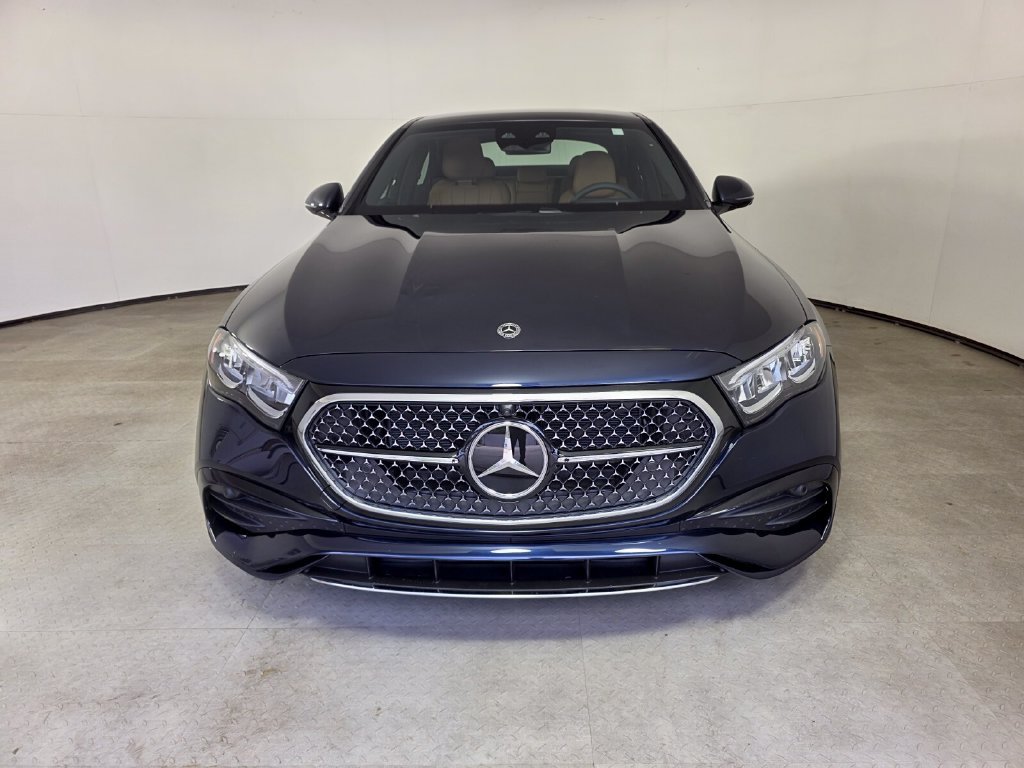 New 2027 Mercedes-Benz E 350 4MATIC Sedan image 2