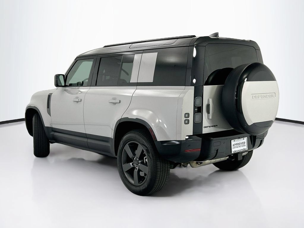 Certified 2026 Land Rover Defender 110 S AWD/4WD image 7