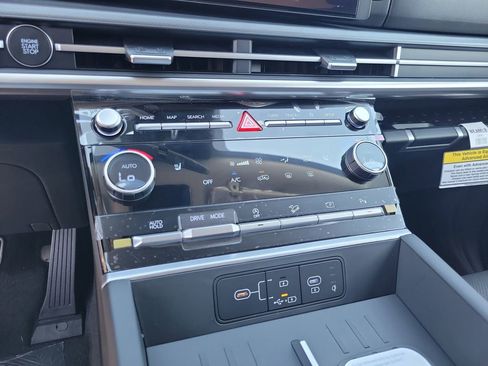 New 2026 Hyundai Santa Fe SEL FWD image 26