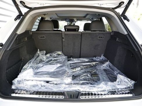 New 2026 Audi Q5 Premium image 31