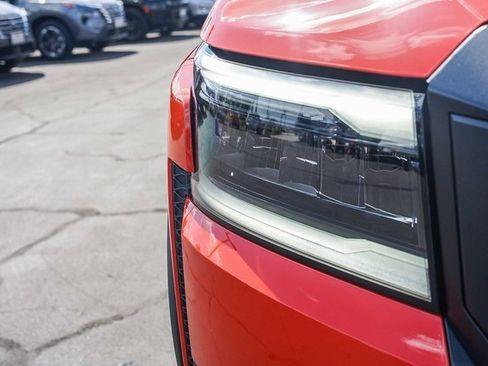 New 2026 Nissan Frontier PRO-4X w/ Pro-4x Convenience Package image 11