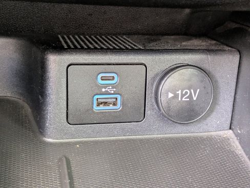 Used 2022 Ford Escape SE w/ SE Sport Appearance Package FWD image 29