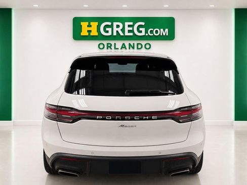 Used 2024 Porsche Macan AWD/4WD image 8