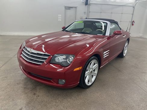 Used 2005 Chrysler Crossfire Limited image 6
