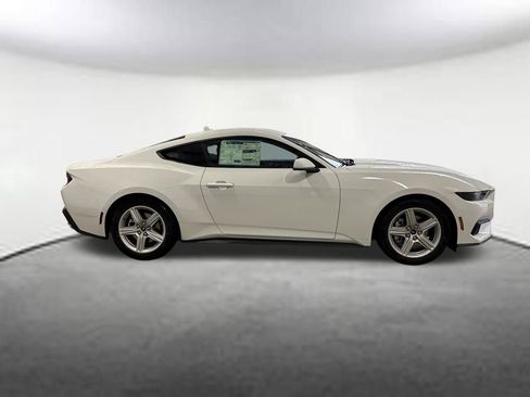 New 2026 Ford Mustang Coupe image 6