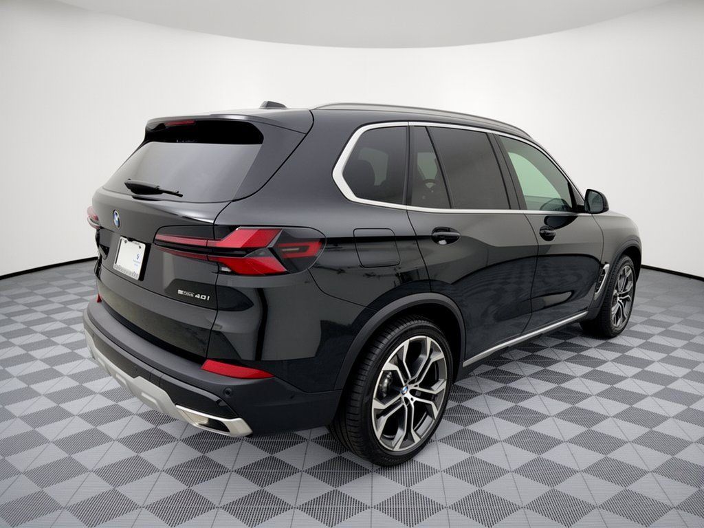 Used 2026 BMW X5 sDrive40i RWD image 9