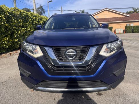 Used 2019 Nissan Rogue SV image 5