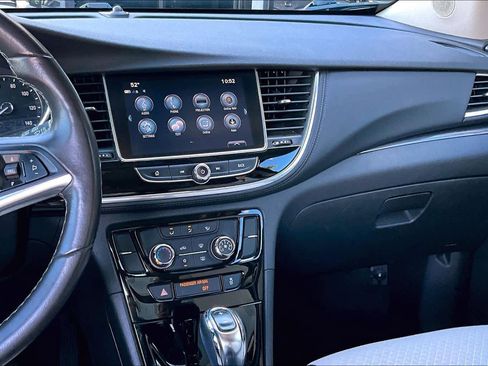 Used 2021 Buick Encore Preferred w/ Safety Package image 6