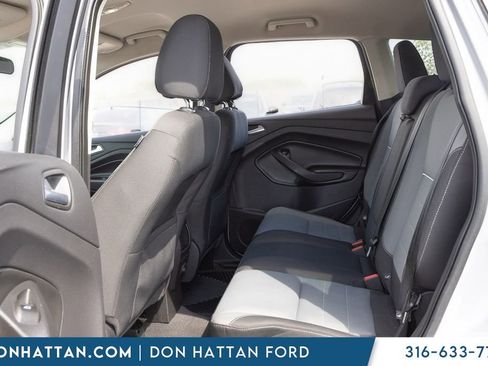 Used 2014 Ford Escape SE image 12