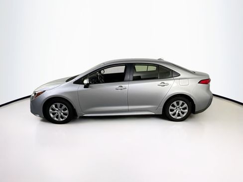 Used 2023 Toyota Corolla LE FWD image 8