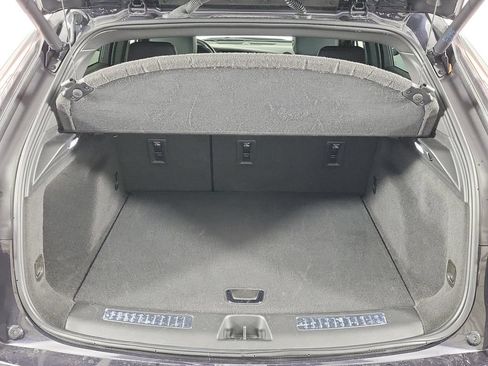 Used 2023 Cadillac XT4 Sport FWD image 8