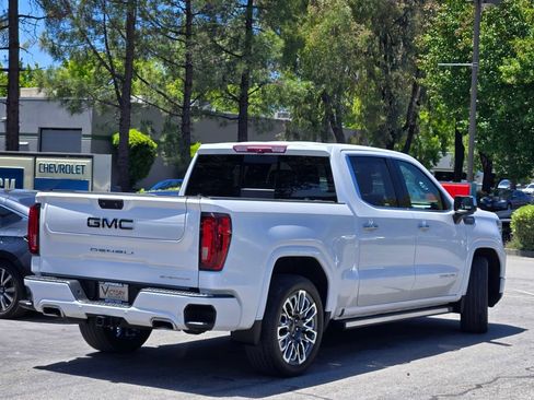 Used 2024 GMC Sierra 1500 Denali Ultimate AWD/4WD image 3