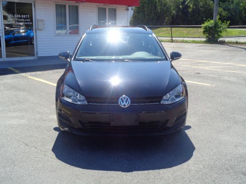 Used 2017 Volkswagen Golf S AWD/4WD image 13