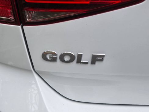 Used 2015 Volkswagen Golf TDI SEL FWD image 26