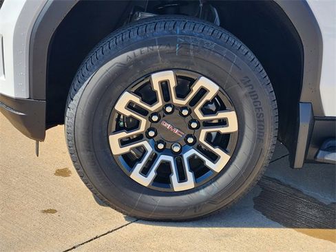 New 2026 GMC Sierra EV Elevation image 9