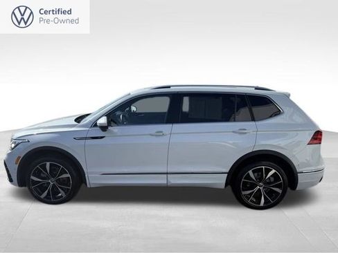 Certified 2023 Volkswagen Tiguan SEL R-Line image 7