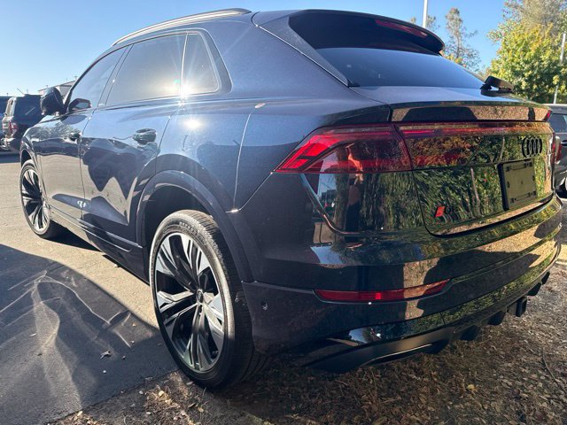 Used 2024 Audi Q8 Premium Plus w/ Premium Plus Package AWD/4WD image 2